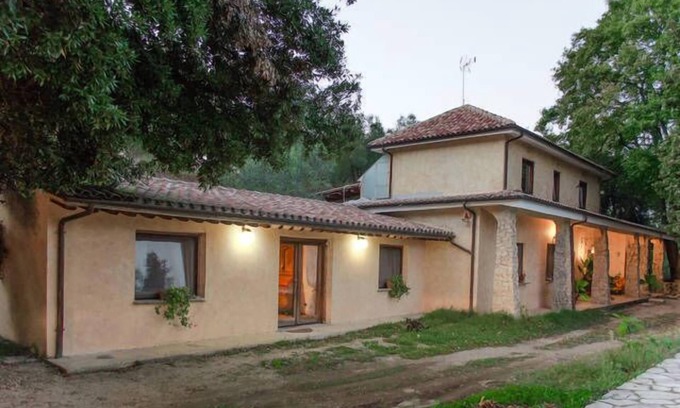 Zona XLIX Santa Maria di Galeria House | Independent country house with pool between the city the see and Lake Bracciano