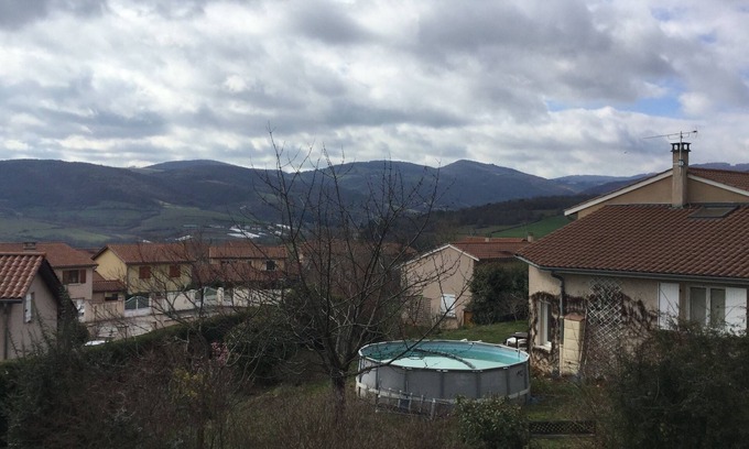 Vaugneray Apartment | Independent studio 30m² in peace