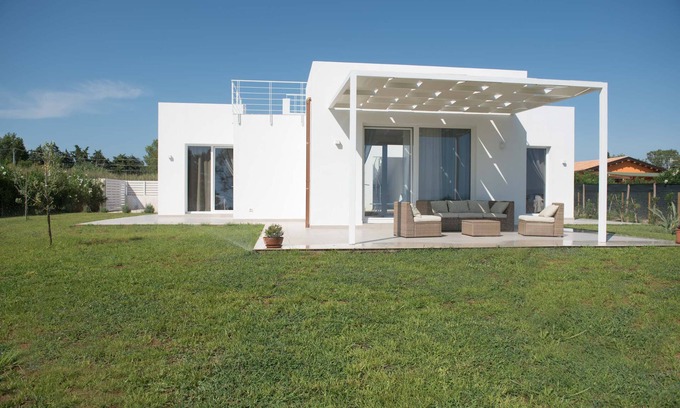 Contrada Cipollazzo Villa | Independent villa 100 meters from the beach of Lido Fiori - Menfi