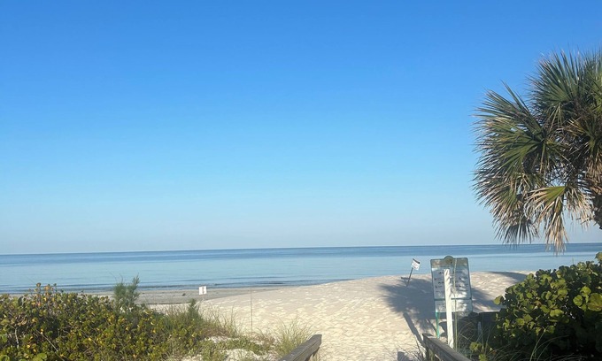 Indian Shores House | Indian Shores Townhouse, steps from the Beach with pool!