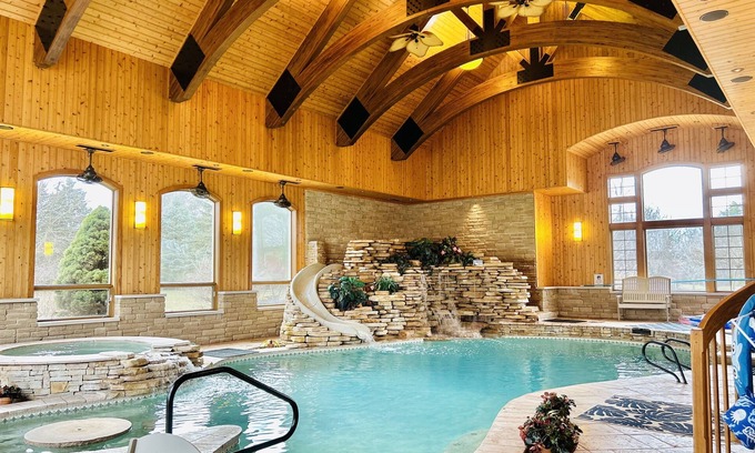 East Leroy House | #Indoor Pool, #Lakefront, #Indoor #Pickleball, Sleeps 30