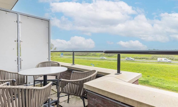 Kamperland Hotel | Indulge & Unwind in Soothing Retreat w/Spa & Pool Access Near Beach