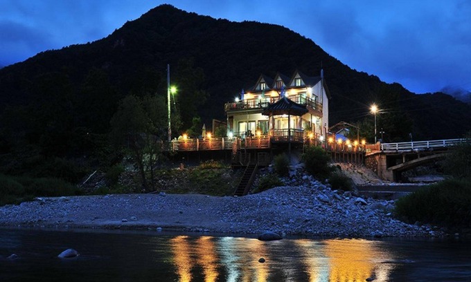 Inje House | Inje Gooreumtagoonseonnye Pension