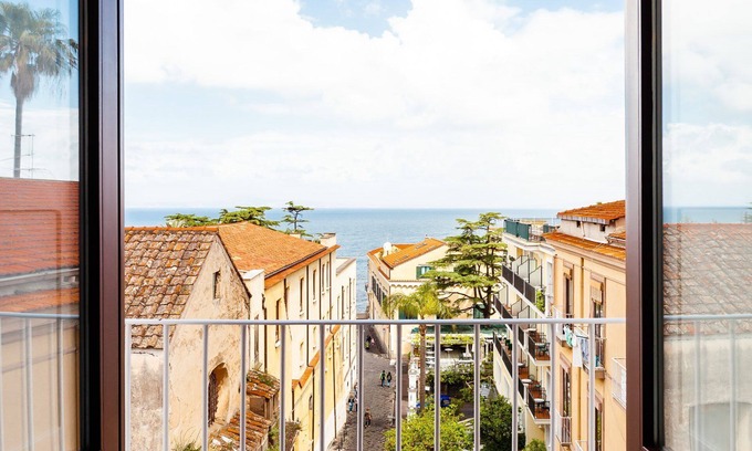 Sorrento Apartment | Interno Sorrentino with sea view - My Rental Homes