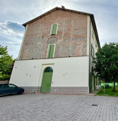 Campogalliano Apartment | Intero appartamento con giardino in Palazzo del 1600