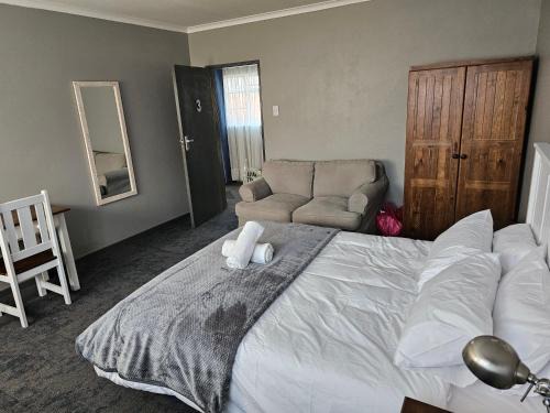 King William's Town House | INTUTHUZELO on BRIDGE