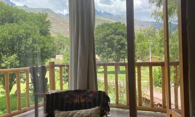 Huayllabamba Villa | Inviting 10-Bed Villa in Urubamba, Cusco, Peru