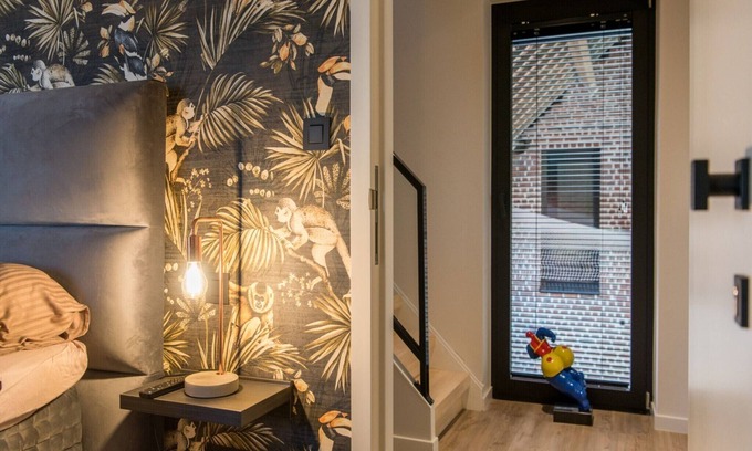 Riemst Villa | Inviting Holiday Home in Vlijtingen with Garden