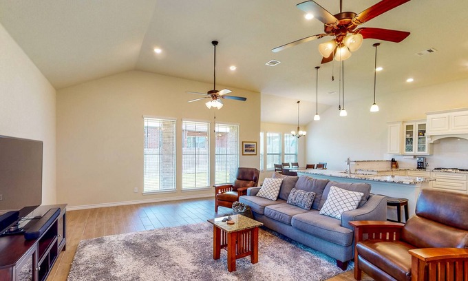 Wellborn House | Inviting home in a quiet neighborhood with playroom & enclosed yard