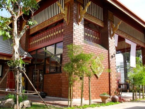 Mae Sot Hotel | Irawadee Resort