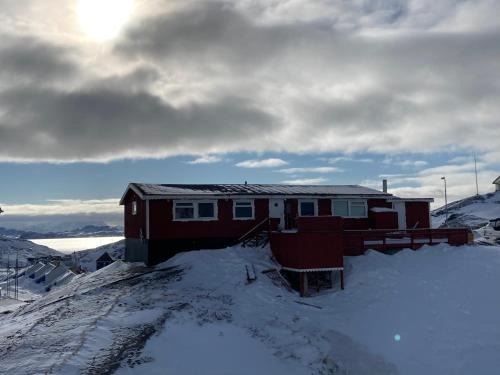 Sisimiut Apartment | Isi4u apartments, snowmobile and dogsled