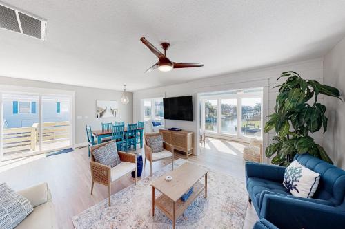 Nags Head House | Island Trader 103