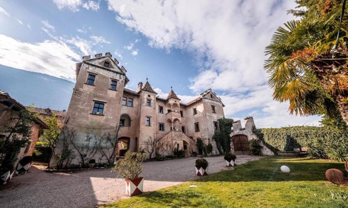 Berg/Monte House | Country House 'Zinnenberg' with Mountain View, Private Terrace and Wi-Fi