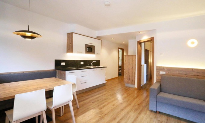 Santo Stefano Apartment | Holiday apartment Sankt Lorenzen (San Lorenzo di Sebato) for 1 - 4 persons with 1 bedroom - Holiday