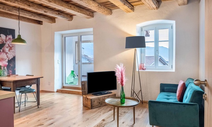 Tramin Apartment | Apartment "Eichhof Thymian" with Private Covered Terrace, Shared Garden & Wi-Fi