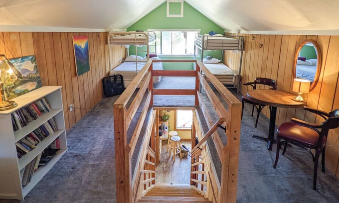 North Fork Hostel | Jackass Hostel
