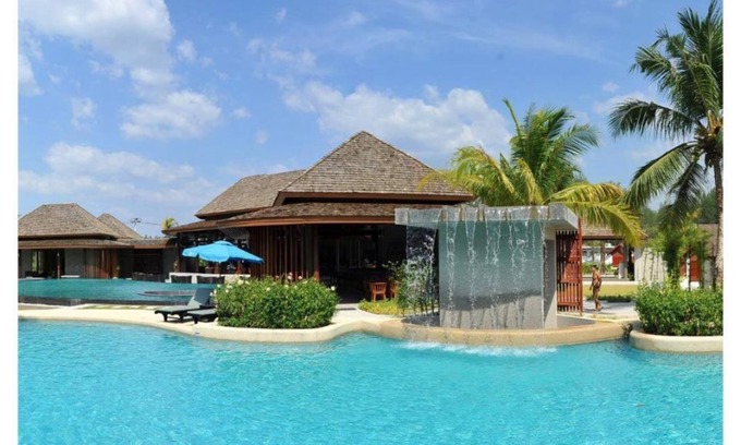 Khuk Khak Beach Villa | Jacuzzi Villa in Khao Lak with a romantic outdoor Jacuzzi JV#8