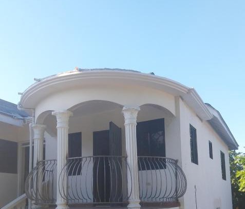 Tower Isle Apartment | Jamaica Beach