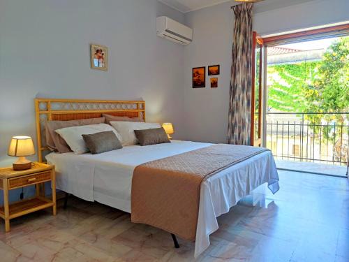 Scillichenti House | Jana Holidays