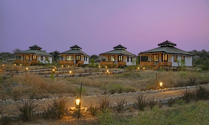 Sumerpur Hotel | Jawai Leopard Safari Lodge
