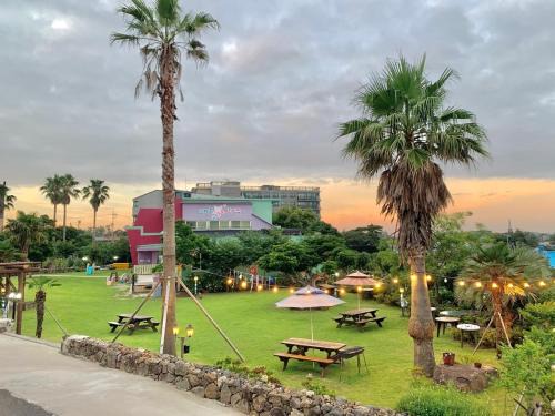 Namwon House | Jeju Skyhill Spa Pension