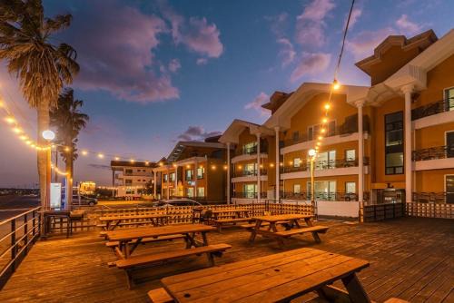 Jongdal-ri House | Jeju Sol Pension Jeju Sunrise from the Room