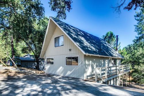 Groveland Ski Chalet | Jessup's Cabin