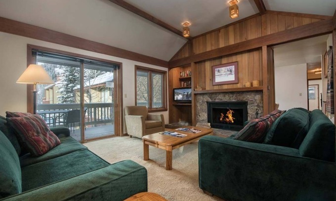 Teton Village Condo | JHRL - Teewinot A5, steps away from Moose Creek lift
