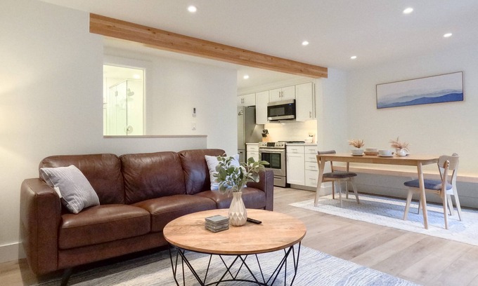 Teton Village Condo | JHRL - Tensleep A3 - Beautifully renovated condo, short walk to Teton Village center