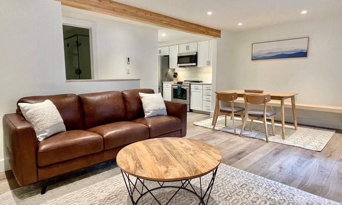 Teton Village Condo | JHRL - Tensleep A3 - Beautifully renovated condo, short walk to Teton Village center