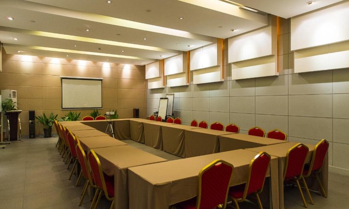 Xuhui Hotel | Jingjiang Inn Select Shanghai New Hongqiao