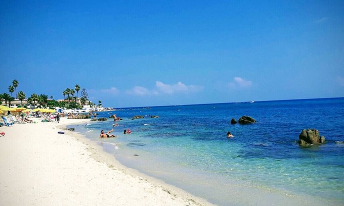 Calimera Apartment | JOLETO House. Your vacation on the Coast of the Gods A 10-minute walk from the sea.