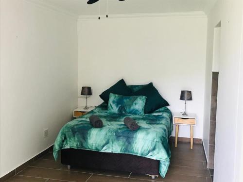 Kraaifontein Apartment | Joostenberg Drive - free and secure parking included