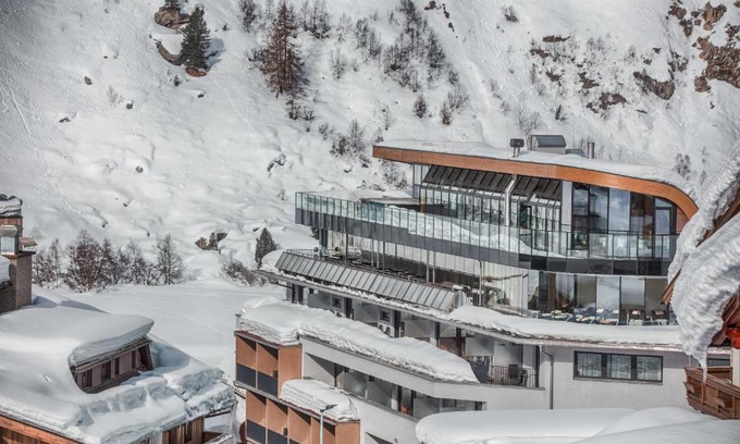 Obergurgl Hotel | Josl Mountain Lounging Hotel - Adults only!