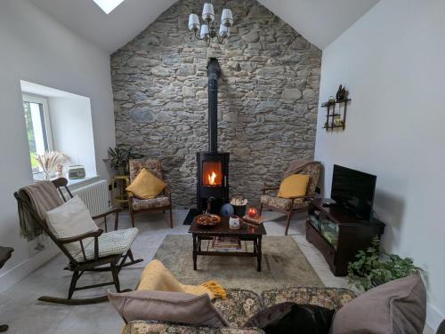 Killorglin House | Joy's River Lodge