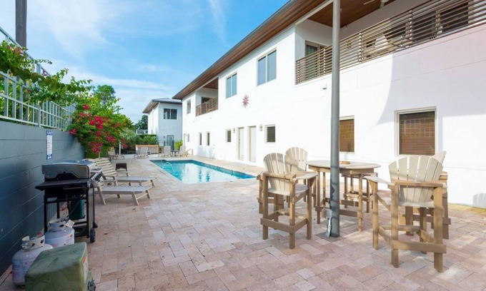 Winter Park Apartment | Just 3 Blocks to Park Ave Shops/Restaurants, 2 From The Winter Park Village!