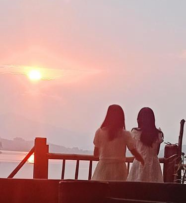 Ngoi Tu House | Kính kiều homestay