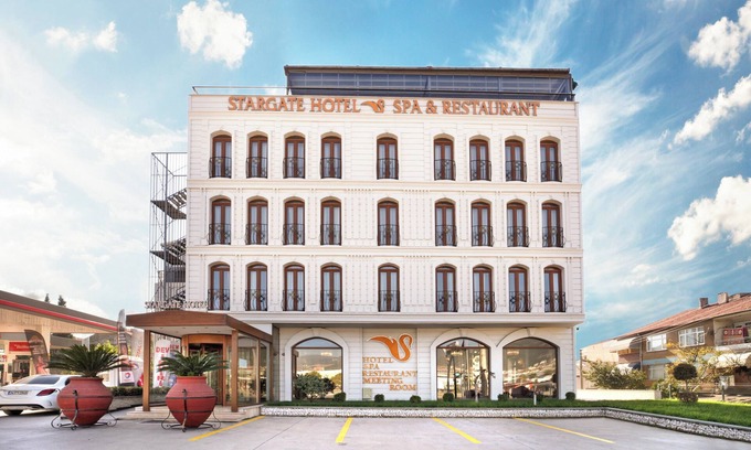 Korfez Hotel | Körfezin Şirin Yüzü Stargate Hotel & Spa