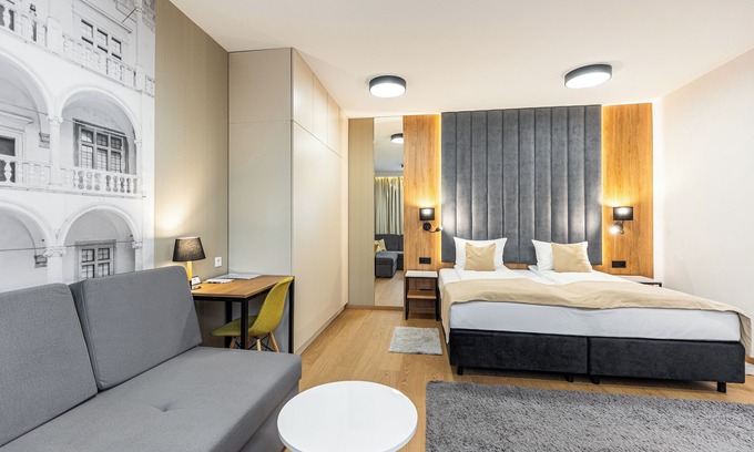 Stare Miasto Hotel | K4 Aparthotel Kraków