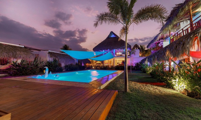 El Paredon Hotel | Ka'ana Surf