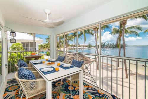 Rum Point Apartment | Kailua condo