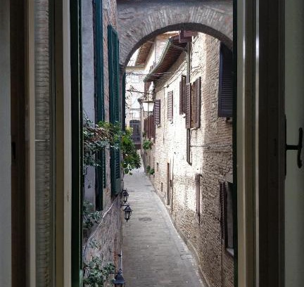 Montone Apartment | Kairos Montone