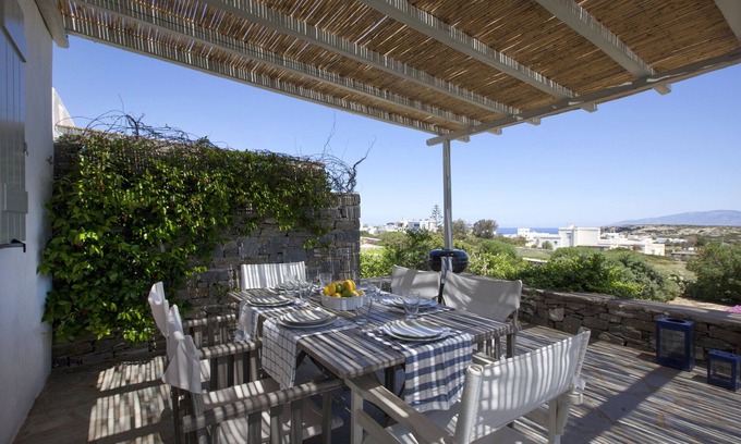 Santa Maria Villa | Kallisti Daphne · Gorgeous Villa - an oasis for 8