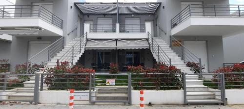 Paralia Ofryniou Apartment | Kalofas Apartments Amaryllis