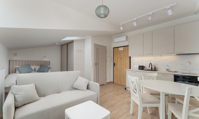 Stare Podgorze Apartment | Kalwaryjska Elegant Stay Studio 18B