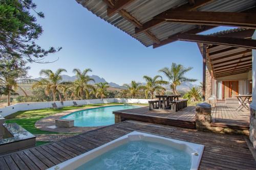 Stellenbosch House | Kana guest farm - 35 rooms for 70 guests