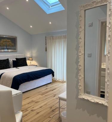 Chippenham Bed & Breakfast | Kantara