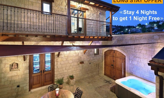 Arsos House | KANTARA HOUSE - A Rural Retreat of Comfort & Class!