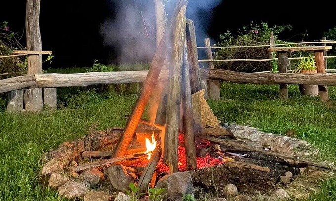 Wat Chan Hotel | Karen Hill Tribe Lodge