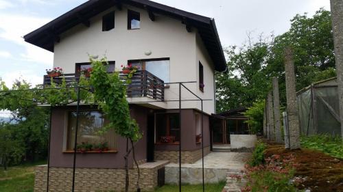 Sapareva Banya House | Kavdanski Guesthouse
